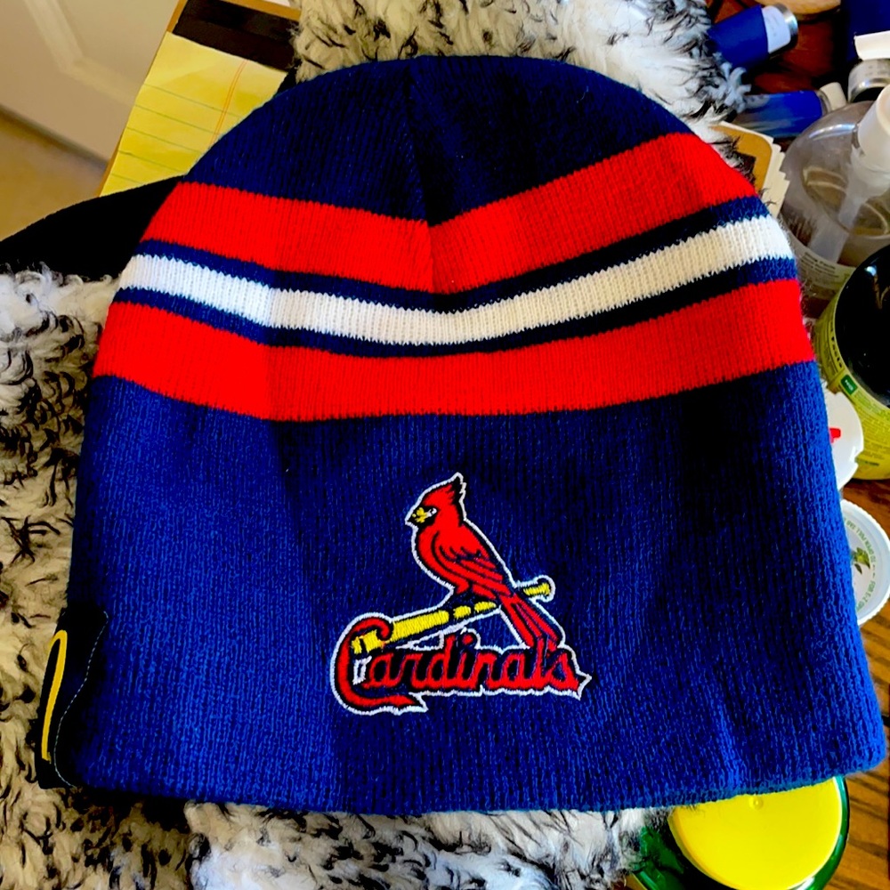 St Louis Cardinals/Blues reversible skull cap - Picture 1 of 5